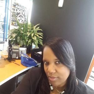 Meet your Posher, Felicia